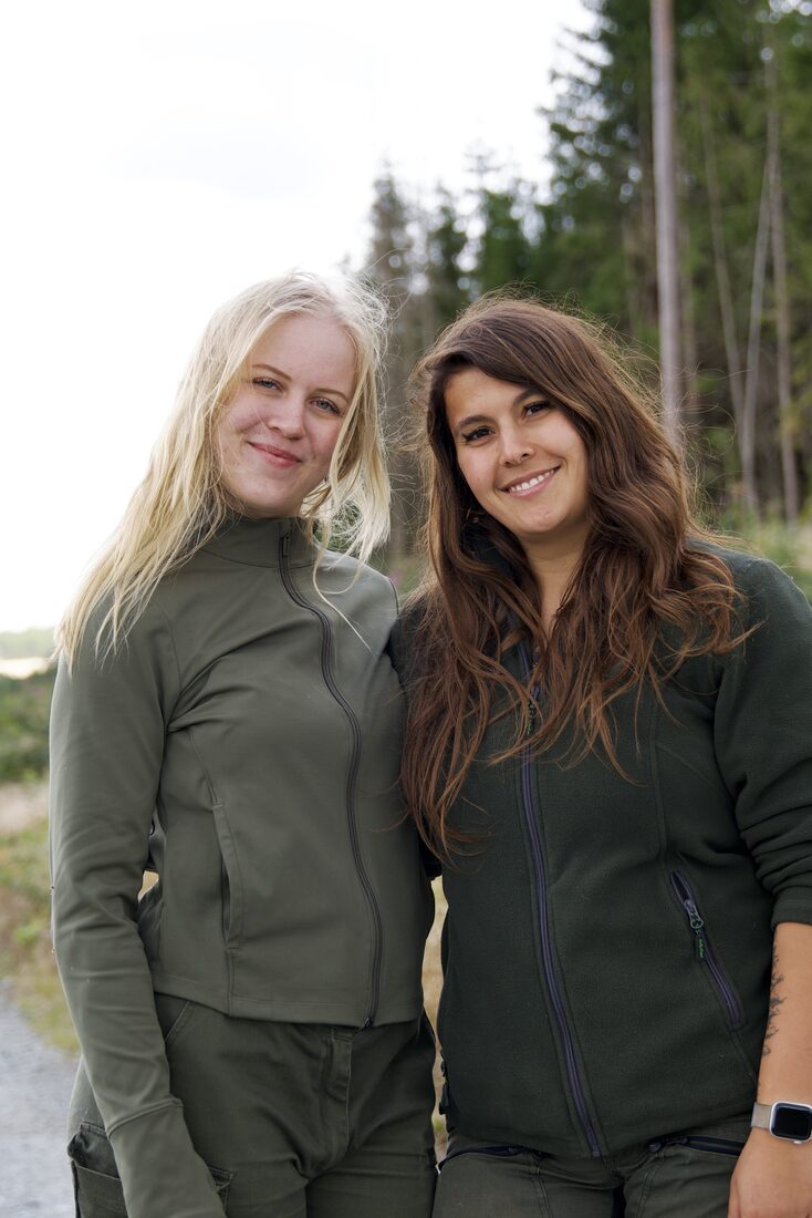 Claudia mit Johanna im Revier